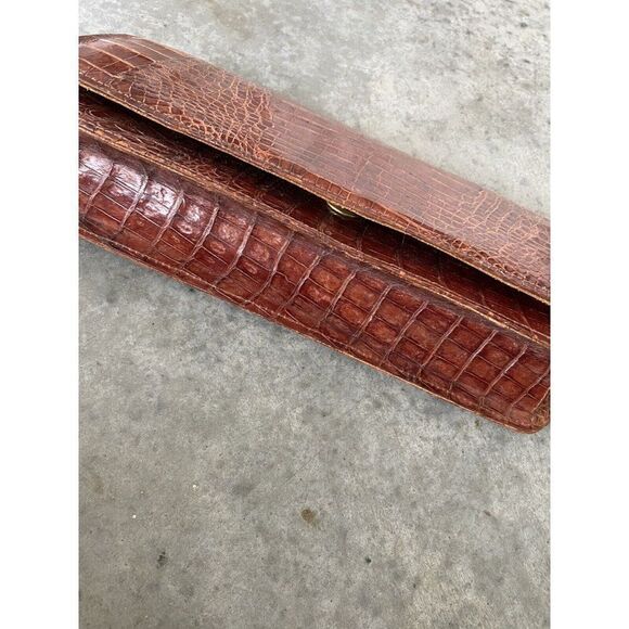 Vintage Brown Crocodile Print Clutch Bag - 11.5” x 5” - Picture 5 of 12